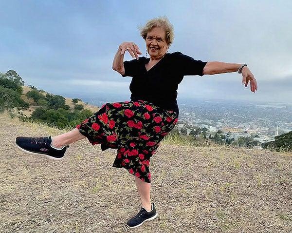 woman dancing