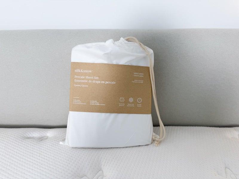The Silk & Snow Percale Cotton Sheet Set