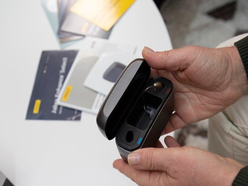 Jabra Select 500 hearing aids in case