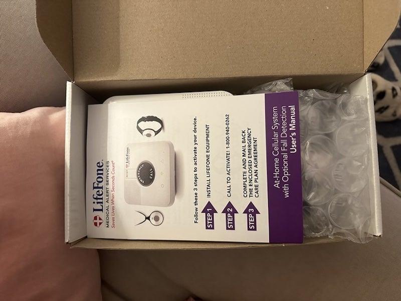 The LifeFone user manual contains pictures