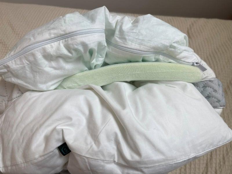 The three layers of a Luxome LAYR pillow on display.