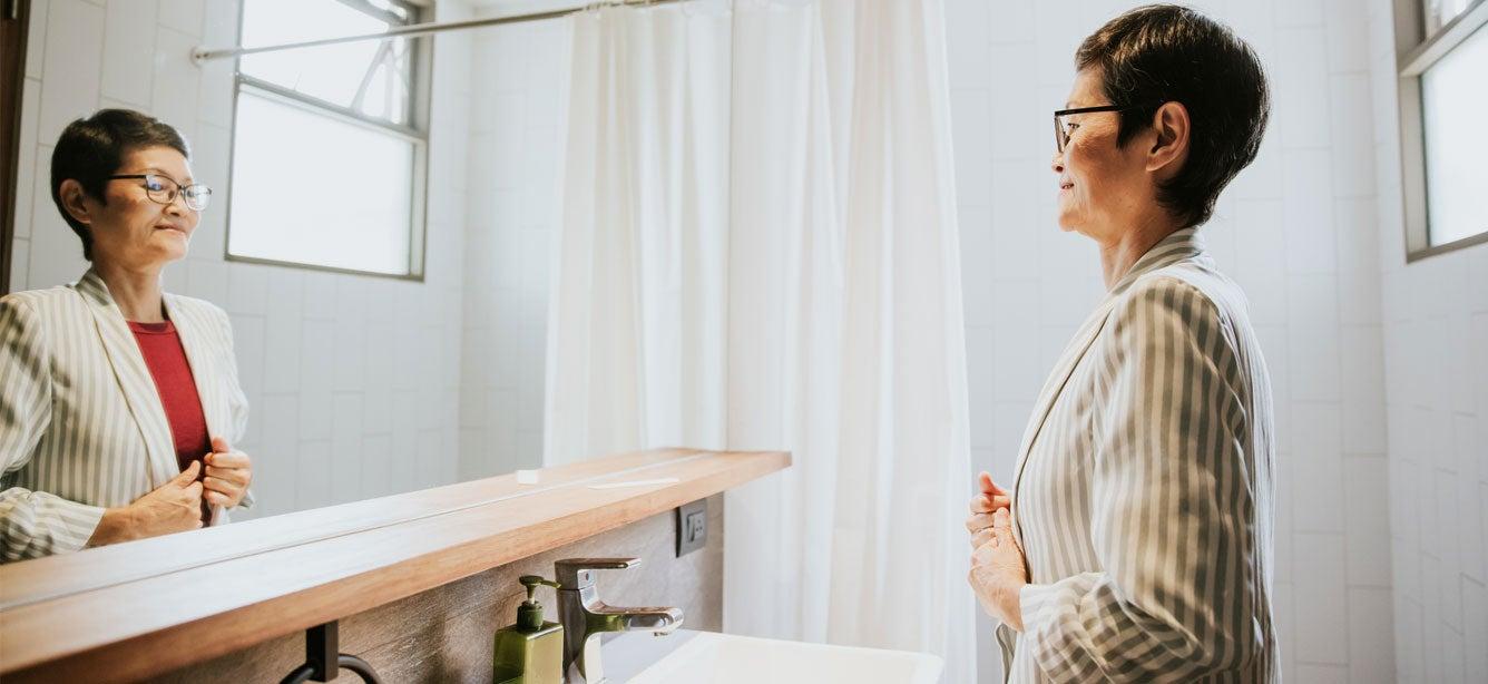 If you’re an older adult heading back to the workplace, your outward appearance matters. Learn how to dress for success—no matter what job you have.